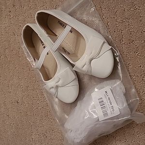 Girls white flats